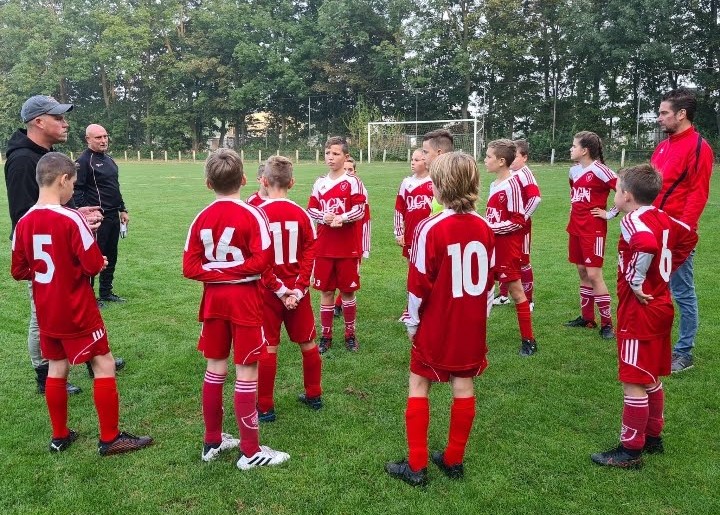Groepsfoto wedtrijd van vvc 68 jo12-3